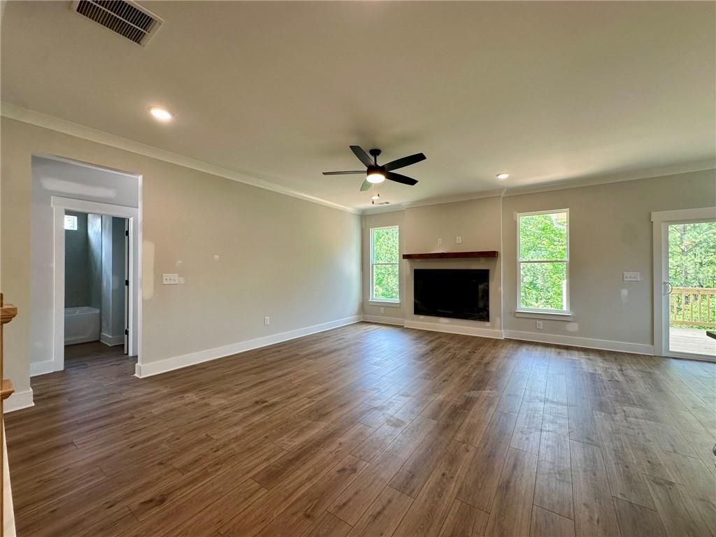 6816 Cambridge Drive, Flowery Branch, Georgia image 14
