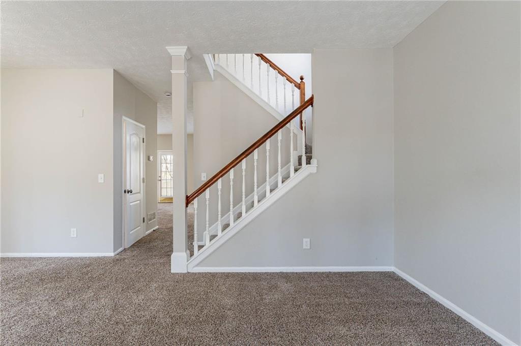 6968 Sandtown Lane