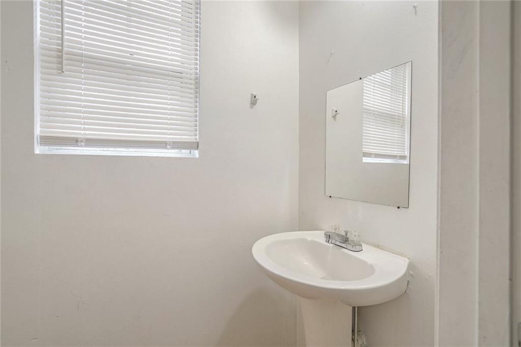 Adams Walk City Square - Residential