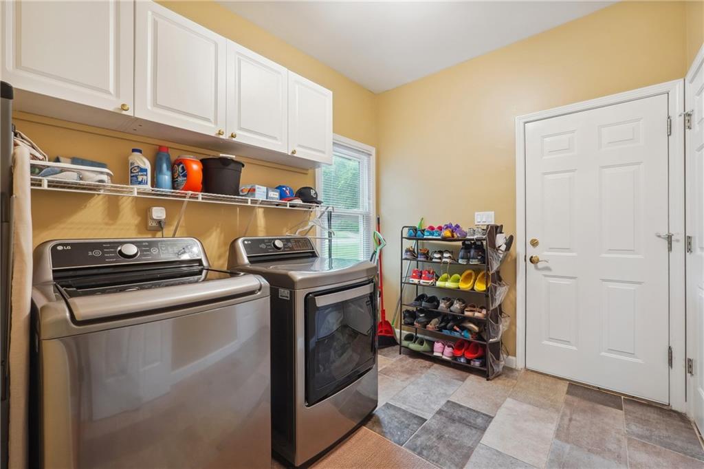 4440 Weston Drive, Lilburn, Georgia image 26