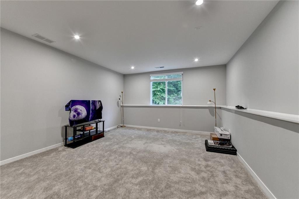 8335 Scenic Ridge Way, Ball Ground, Georgia image 30