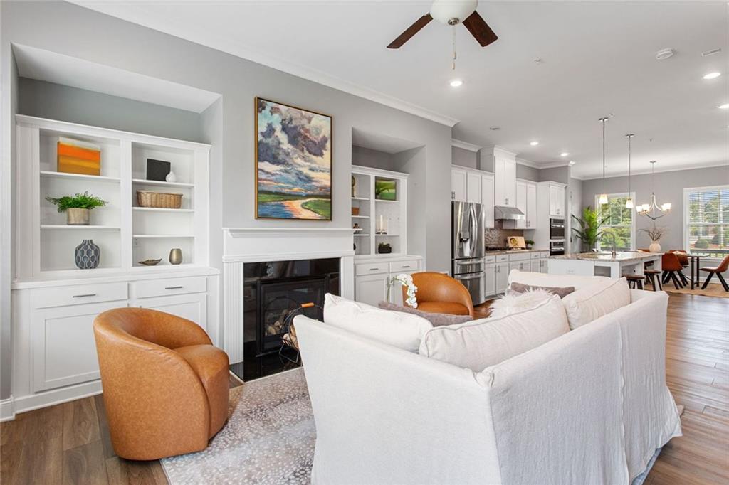 2517 Painted Buckeye Chase SE