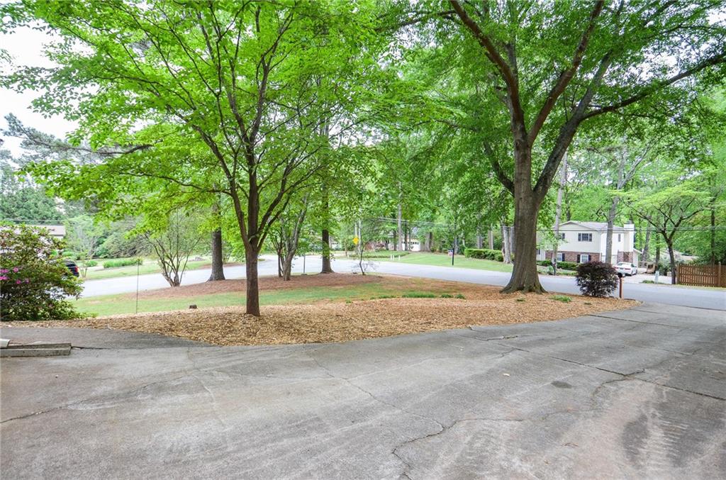 1438 Ridgeland Court, Lilburn, Georgia image 47