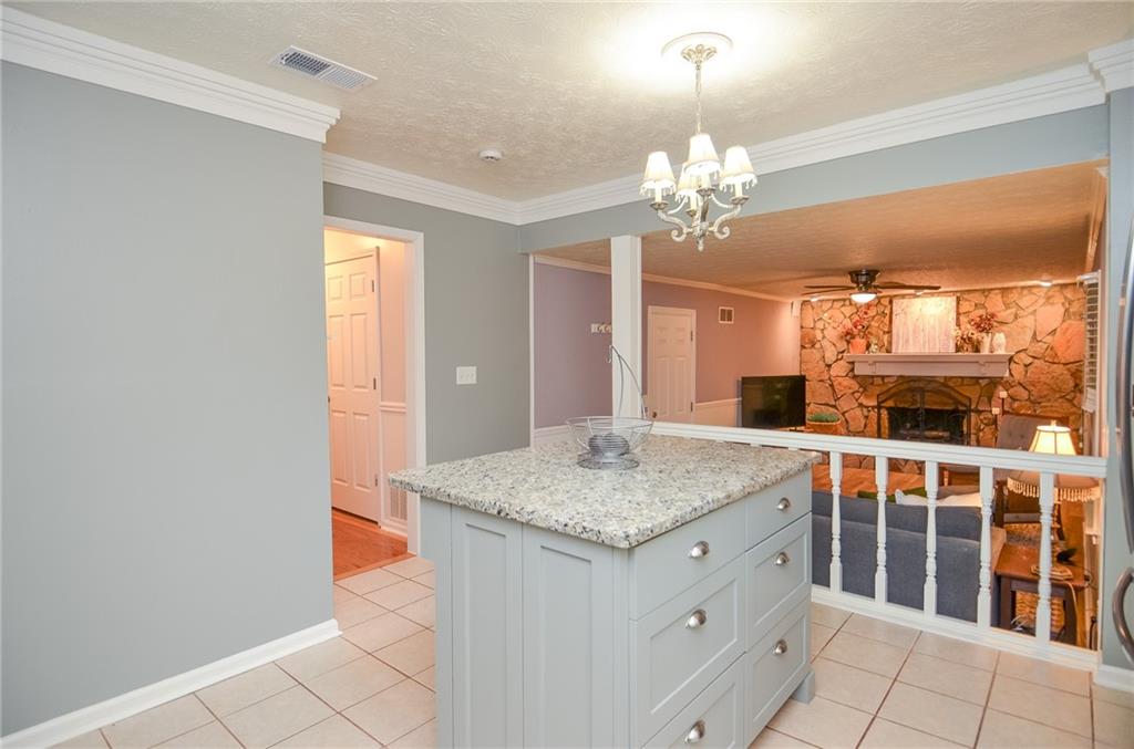1438 Ridgeland Court, Lilburn, Georgia image 12