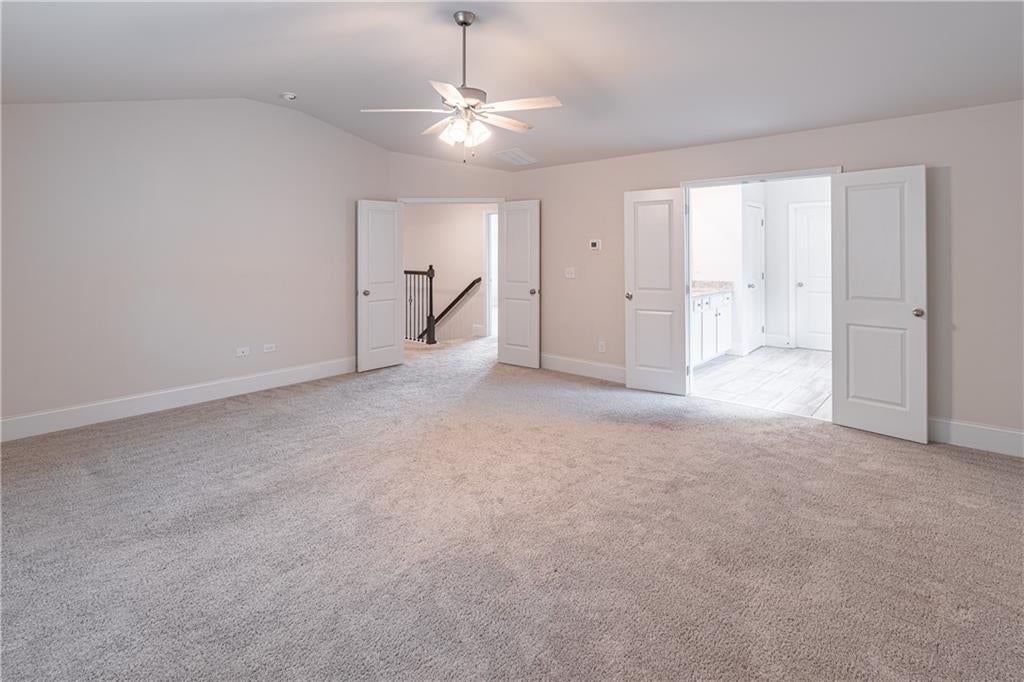 4293 Shandi Cove