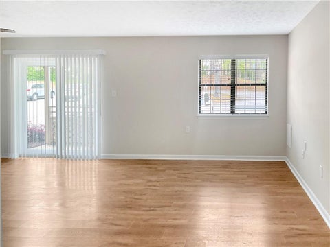 Condo For Sale - 475 Mount Vernon Highway #C121<br/> Atlanta, GA 30328