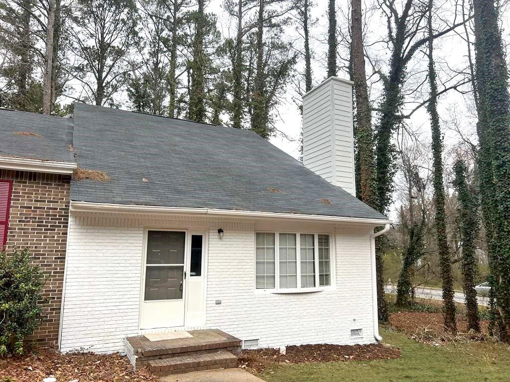 7075 Williamsburg Drive