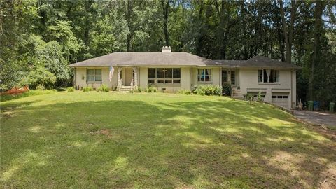 Photo of 1191 W Wesley Road NW, Atlanta, GA 30327 (MLS # 7811450)