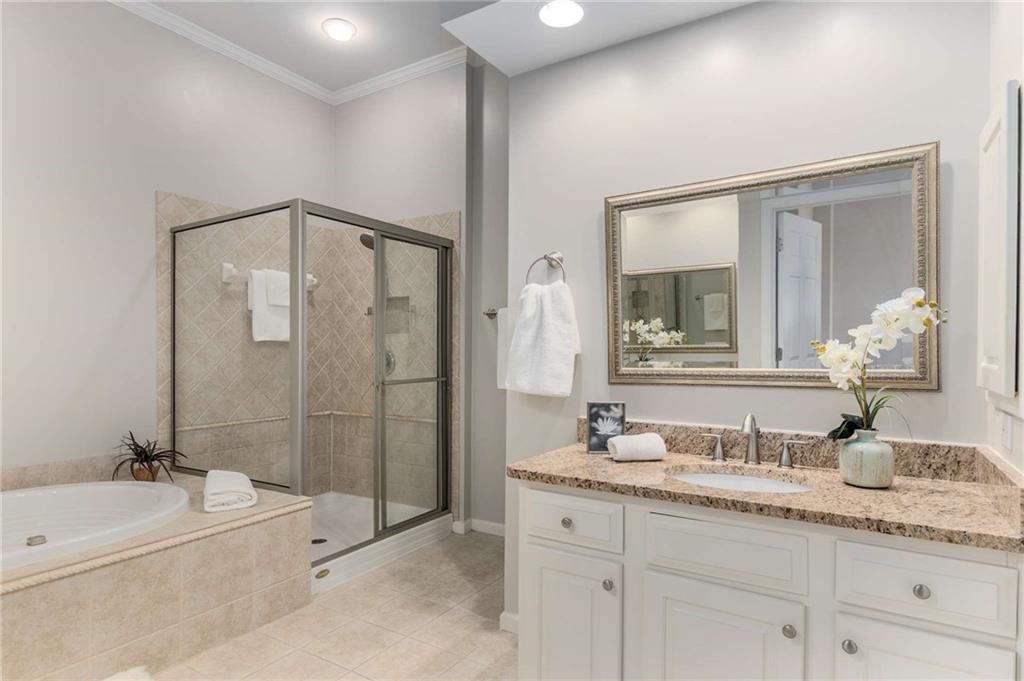 612 Vinings Estates Drive #B12, Smyrna, Georgia image 18