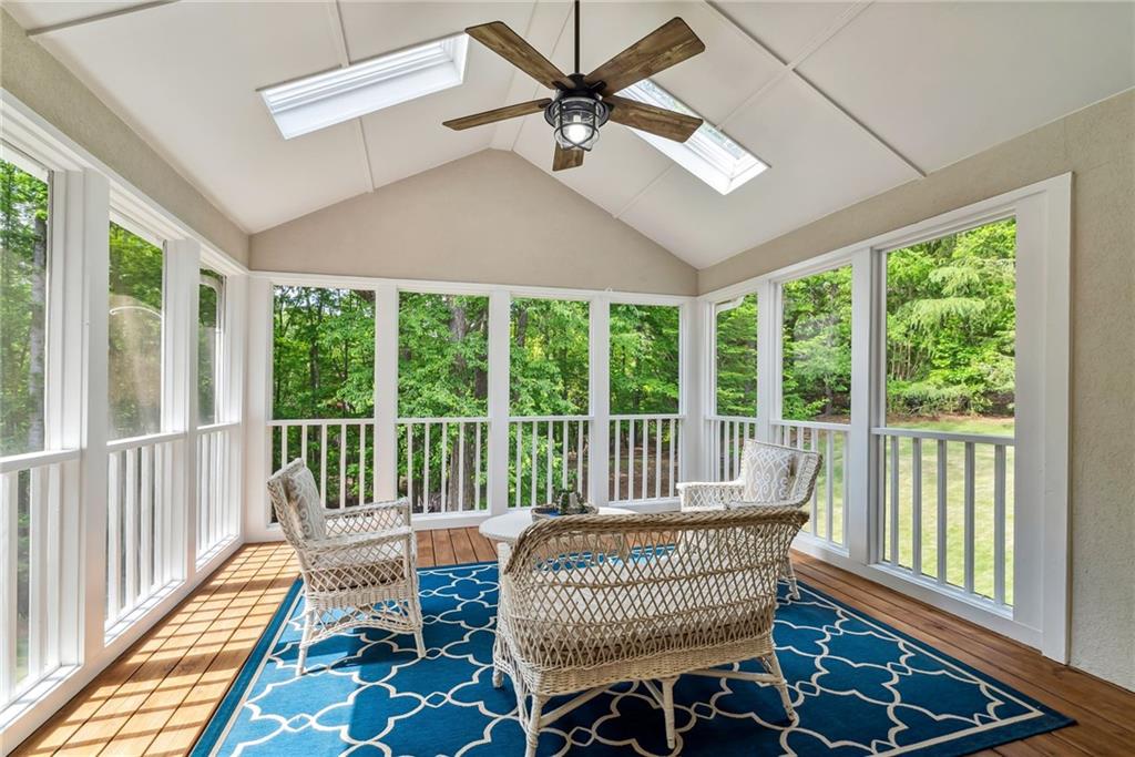 4585 Lakefield Bend, Berkeley Lake, Georgia image 9