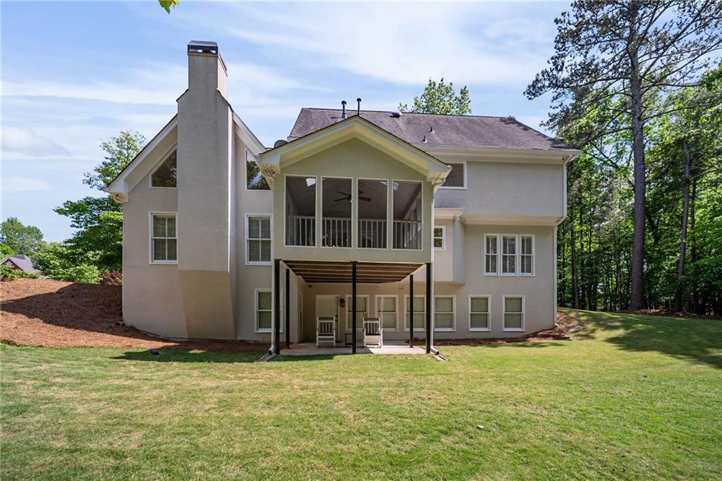 4585 Lakefield Bend, Berkeley Lake, Georgia image 10