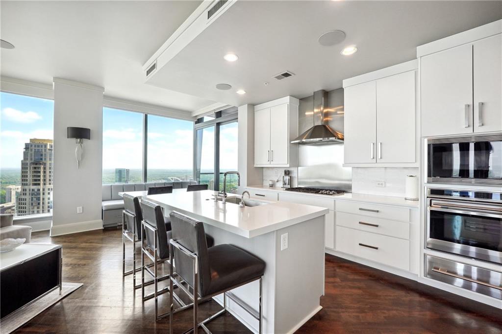 3344 Peachtree Road NE 3902