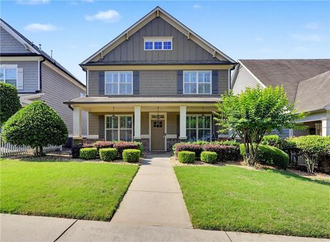 Homes For Sale - 990 Turner Drive<br/> Smyrna, GA 30080