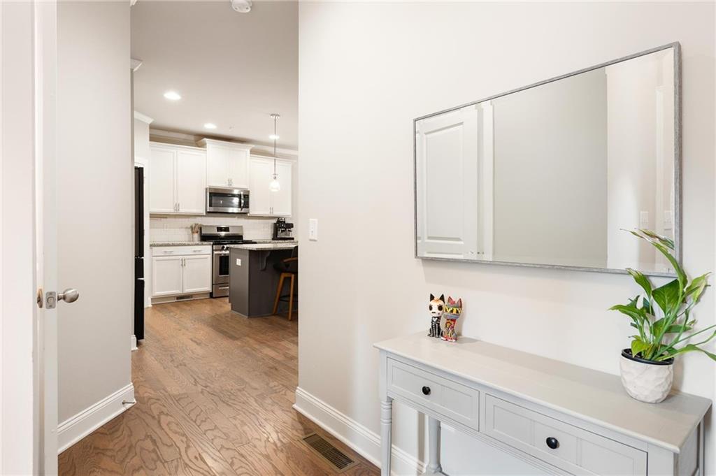 1603 Glen Ivy