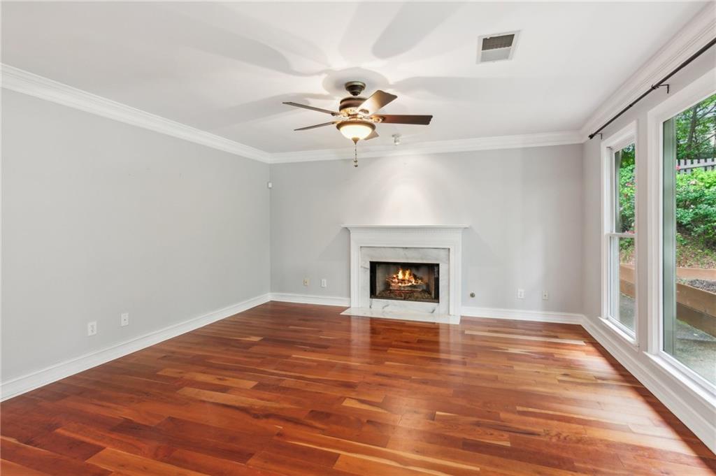 2437 Camden Lake View, Acworth, Georgia image 9