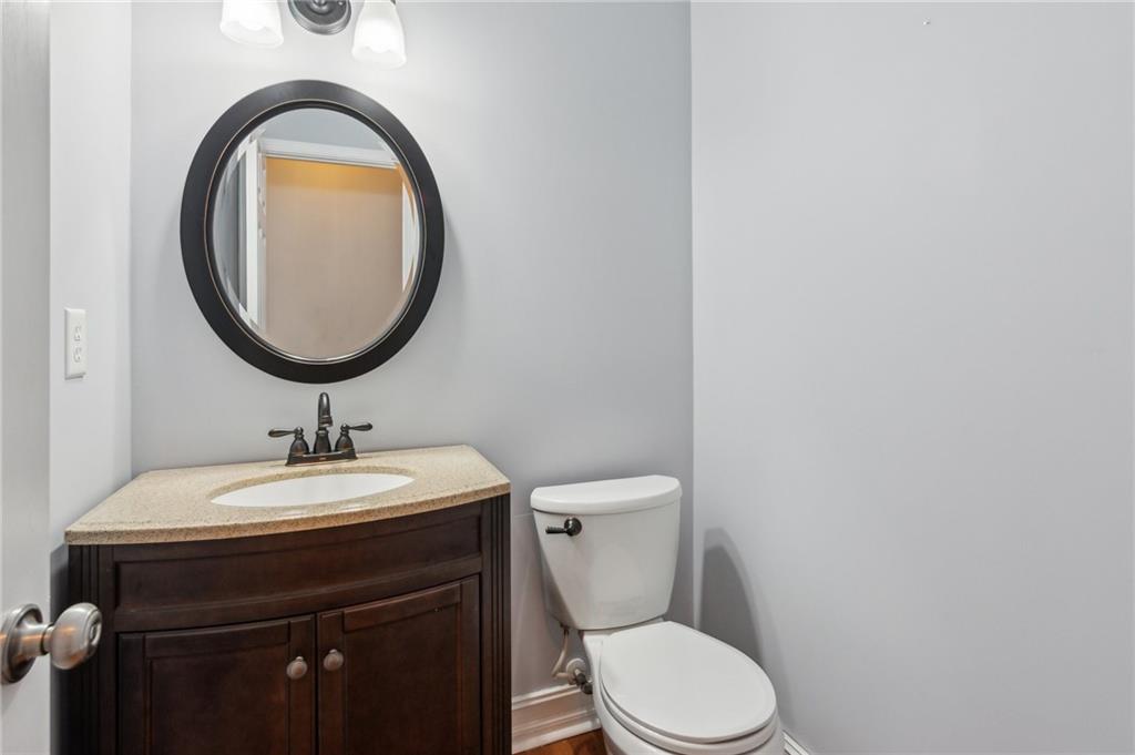 2437 Camden Lake View, Acworth, Georgia image 25