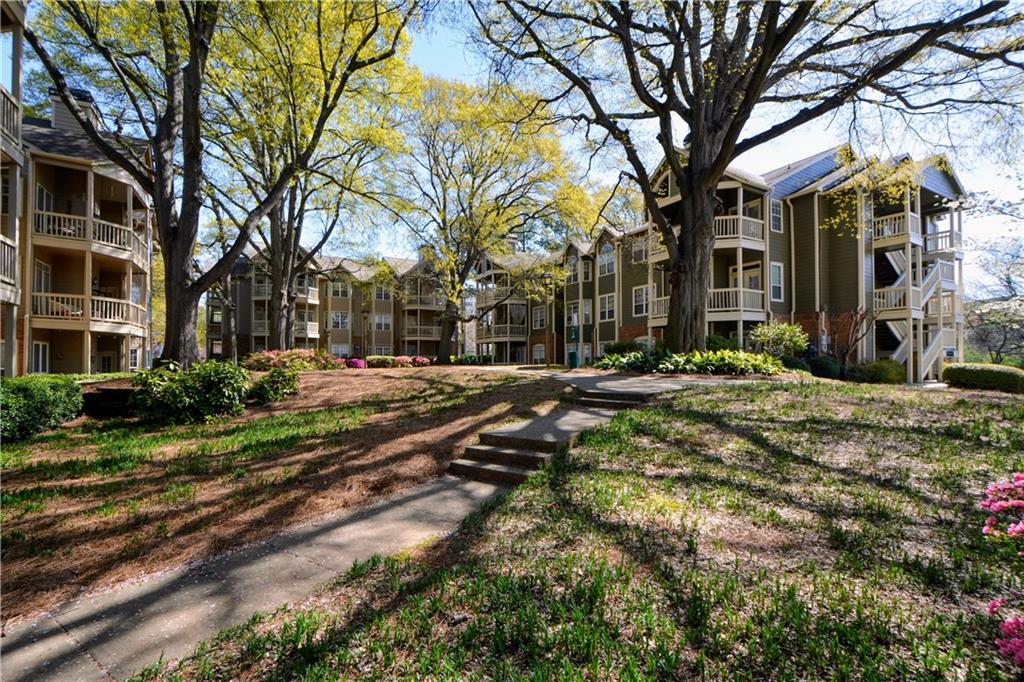 1315 Mcgill Park Avenue, Atlanta, Georgia image 39