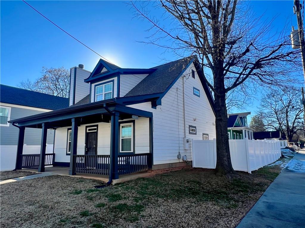 520 Mary Street SW