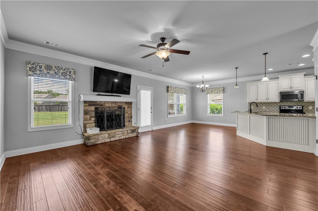 Pendergrass Station - Residential Lease