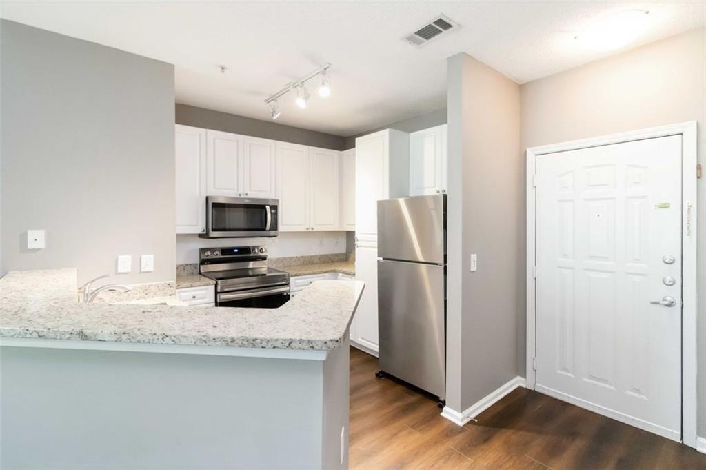 10 NE PERIMETER SUMMIT Boulevard NE 4428