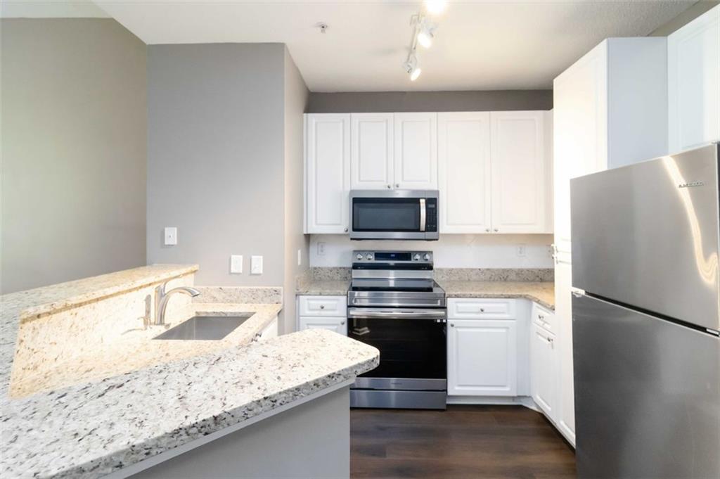 10 NE PERIMETER SUMMIT Boulevard NE 4428