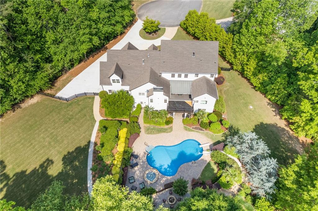 110 Hawks Bend, Canton, Georgia image 2