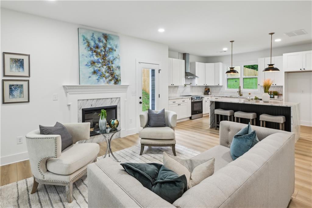 1347 Midlawn Drive