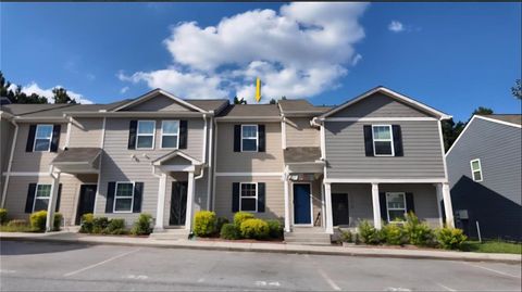 Townhouse For Sale - 4039 Avalon Road<br/> Atlanta, GA 30331