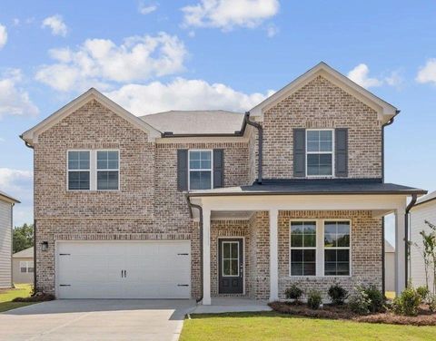 Homes For Sale - 8043 Joyce Way<br/> Fairburn, GA 30213
