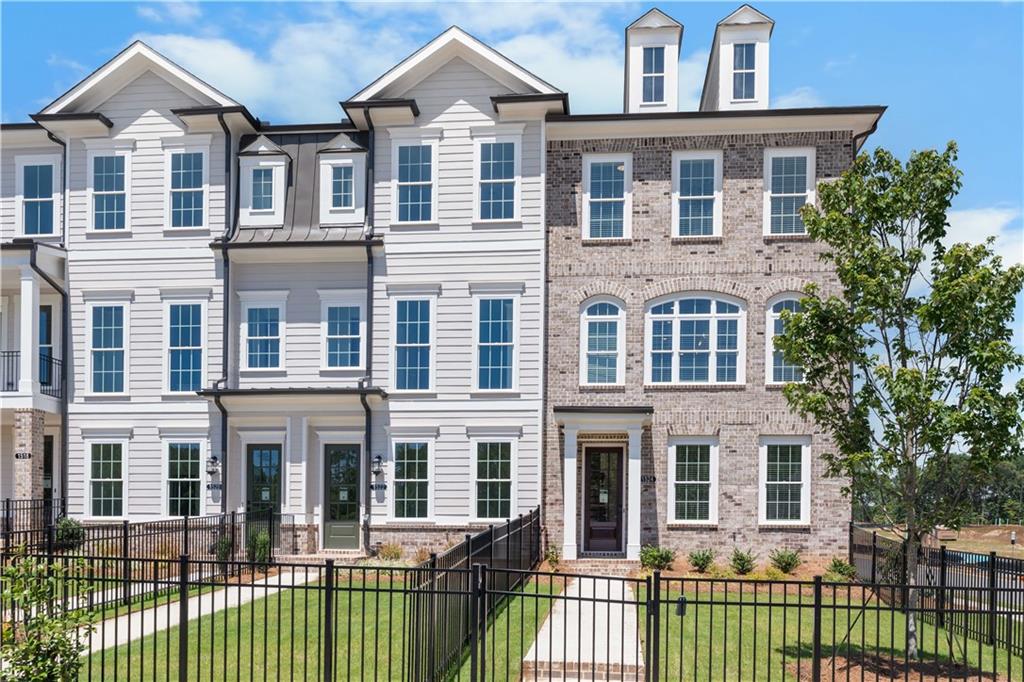 4573 Deanston Court 390