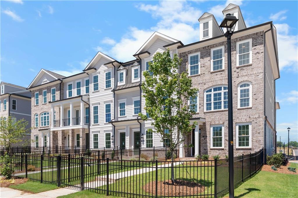 4573 Deanston Court 390