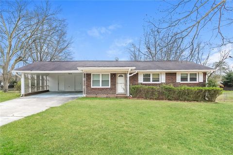 Homes For Sale - 1146 E Fayetteville Road<br/> Riverdale, GA 30296