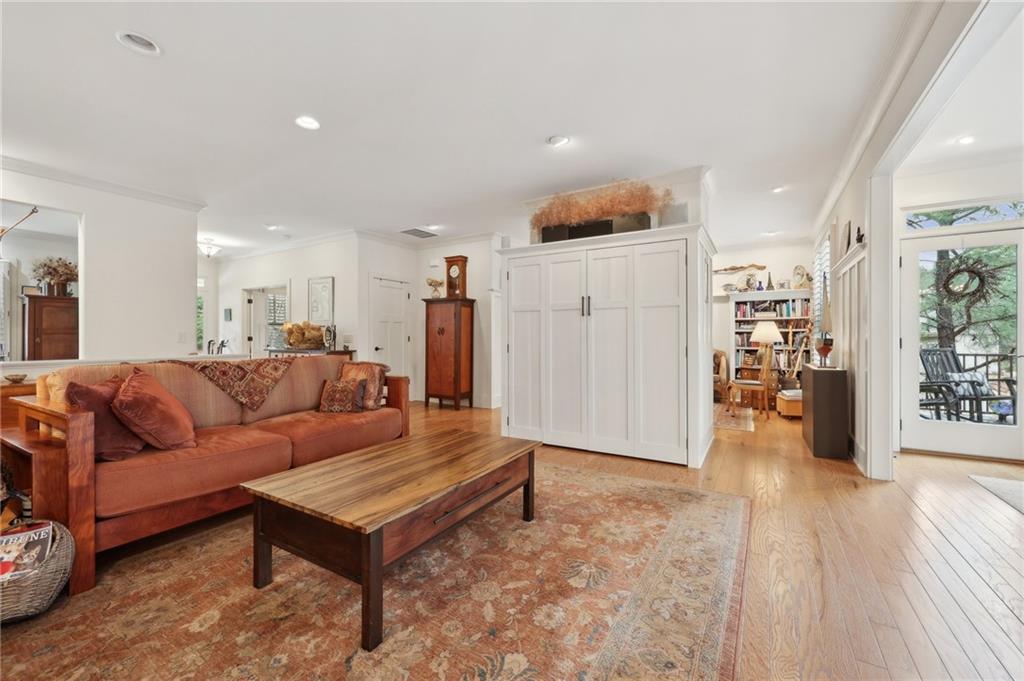 49 Buttonwood Place
