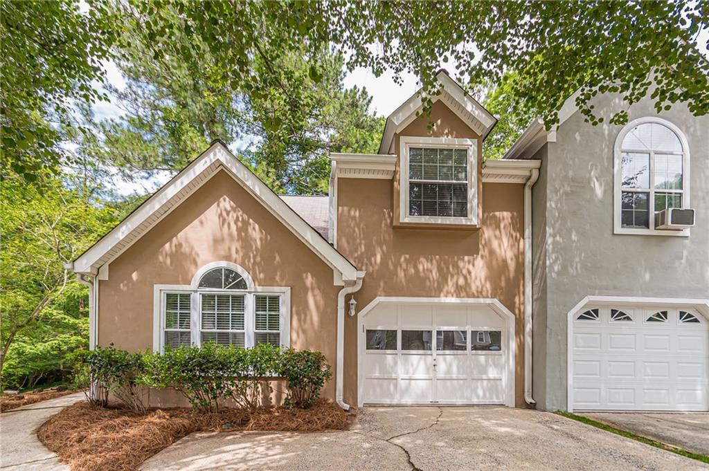 Laurel Springs Townhomes - Residential