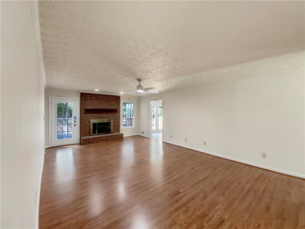 1583 Thornwood Drive