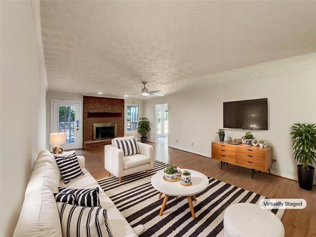 1583 Thornwood Drive