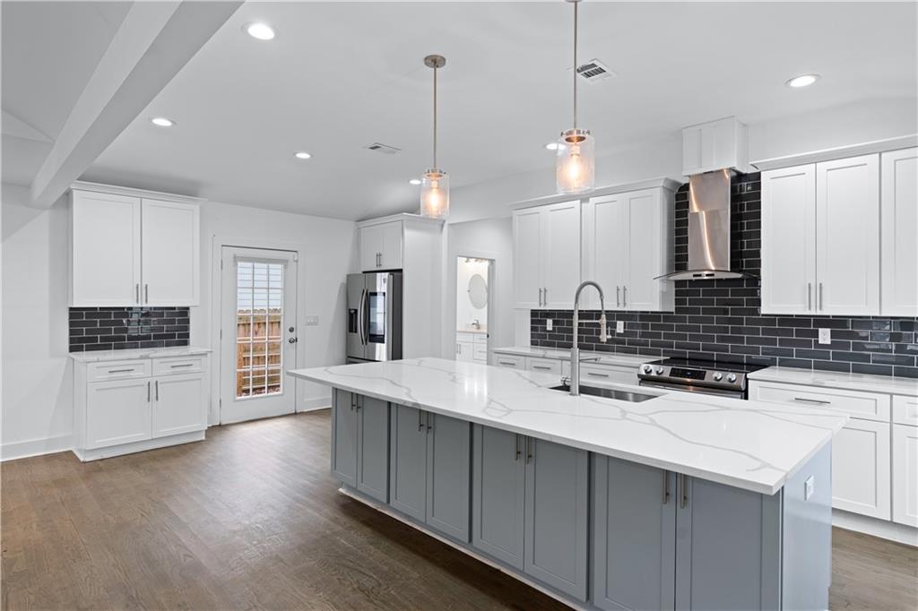 883 Gaston Street, Atlanta, Georgia image 3