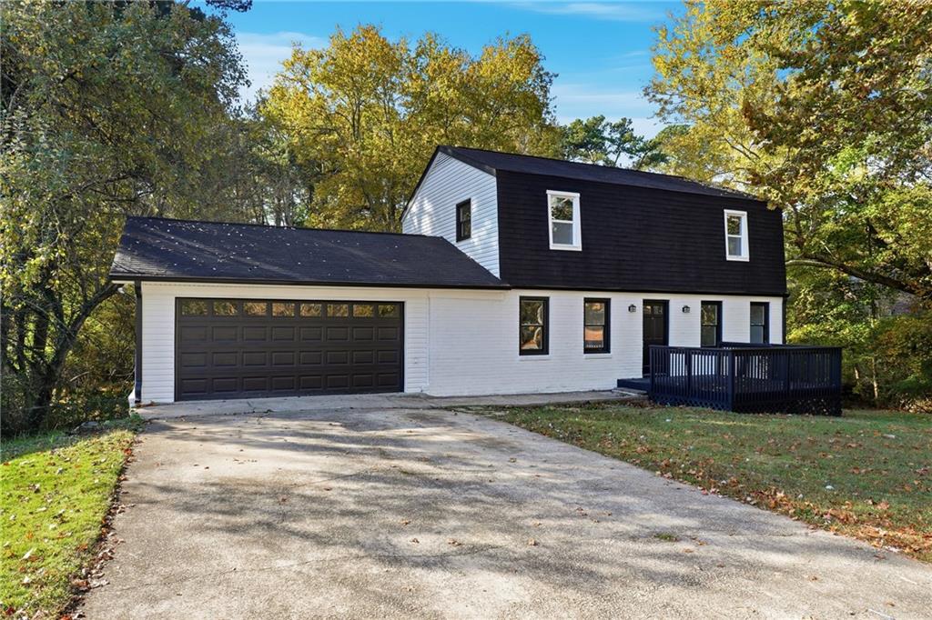 6917 Laurelwood Drive