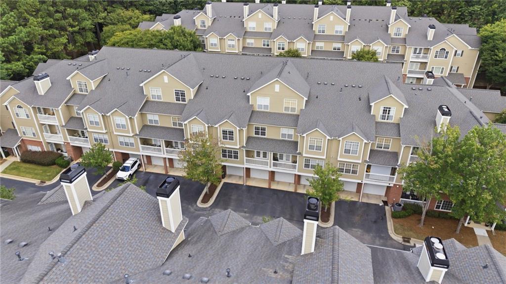 5110 Woodland Lane