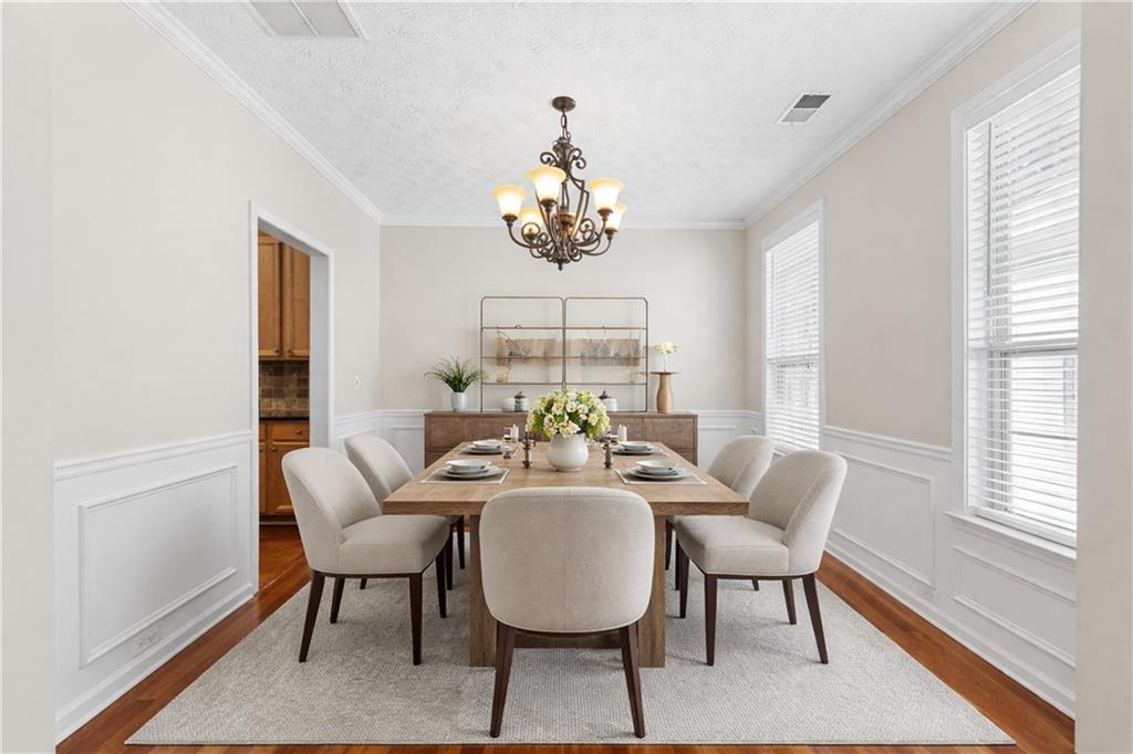 3112 Kirkwood Drive NW