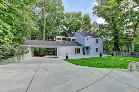 Homes For Sale - 340 River Knoll Drive<br/> Atlanta, GA 30328