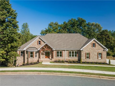 Photo of 971 Heathchase Drive, Suwanee, GA 30024 (MLS # 7615003)