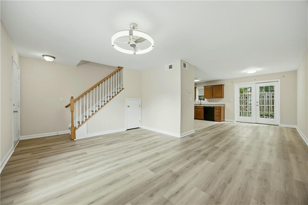 212 Summer Place