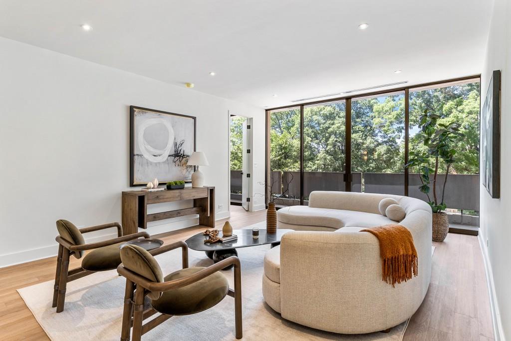 Plaza Towers - Residential