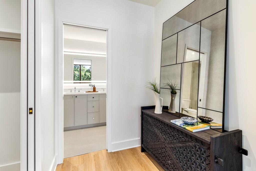 Plaza Towers - Residential