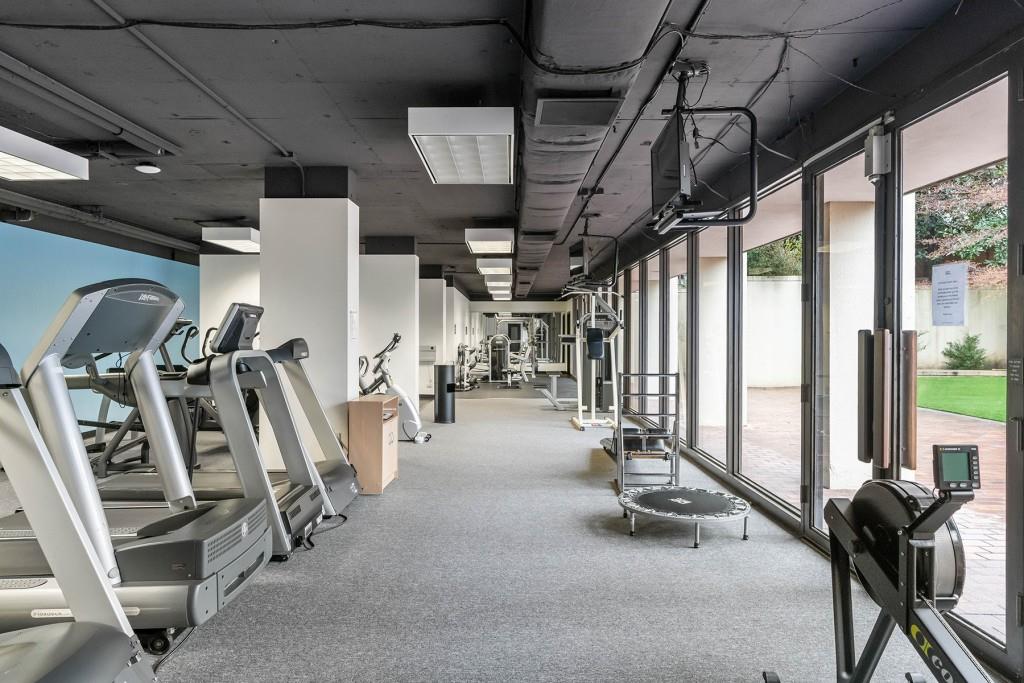 Plaza Towers - Residential