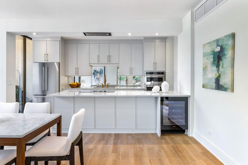 Plaza Towers - Residential