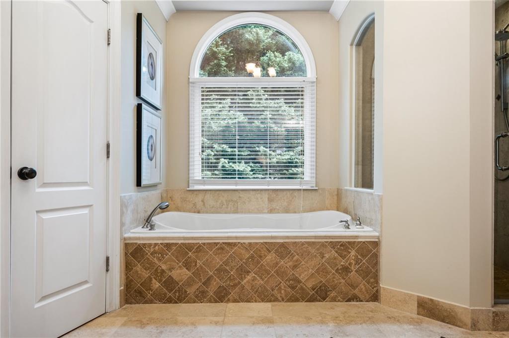1810 Evergreen Bay Lane, Katy, Texas image 32