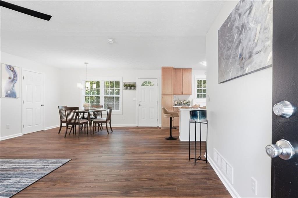 5052 S Wright Street