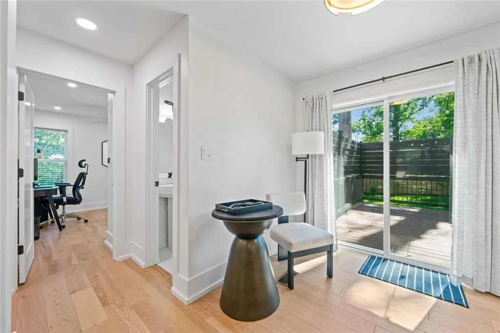 Atlanta, Georgia 30311, United States, 4 Bedrooms Bedrooms, ,4 BathroomsBathrooms,Residential,Active,133731